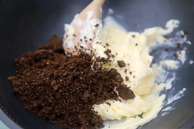 Приготовление конопляного масла.