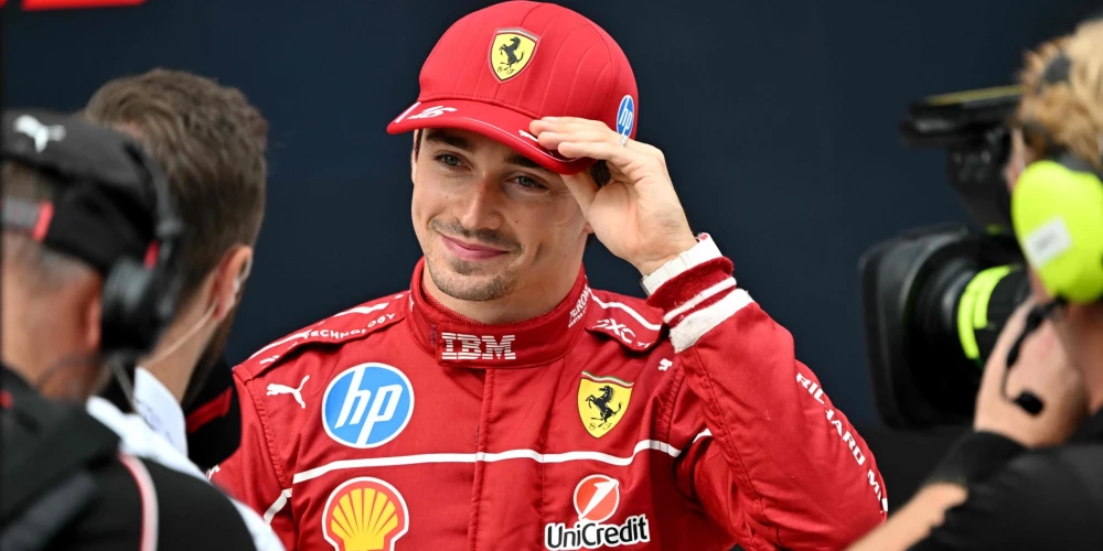  "Ferrari" pilots Šarls Leklērs sestdien uzvarēja Pirmās formulas (F-1) sezonas 14. posma - Ungārijas "Grand Prix" - kvalifikācijā un svētdien sacīksti sāks no pirmās pozīcijas.