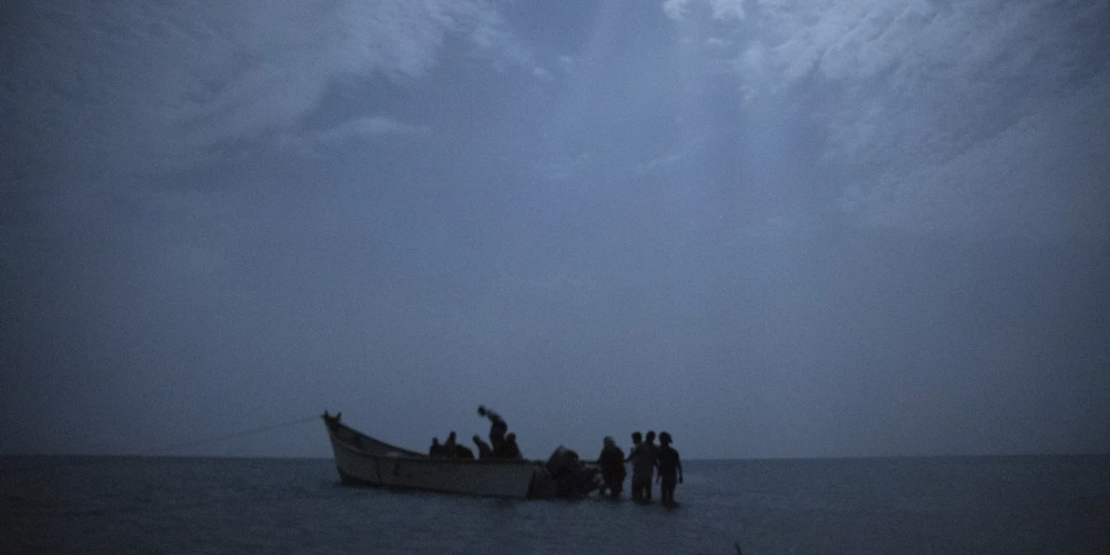Migranti no Etiopijas bieži redzami, braucot ar laivām. 