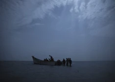 Jemenas piekrastē noslīkusi migrantu laiva; bojā gājuši vismaz 76 cilvēki