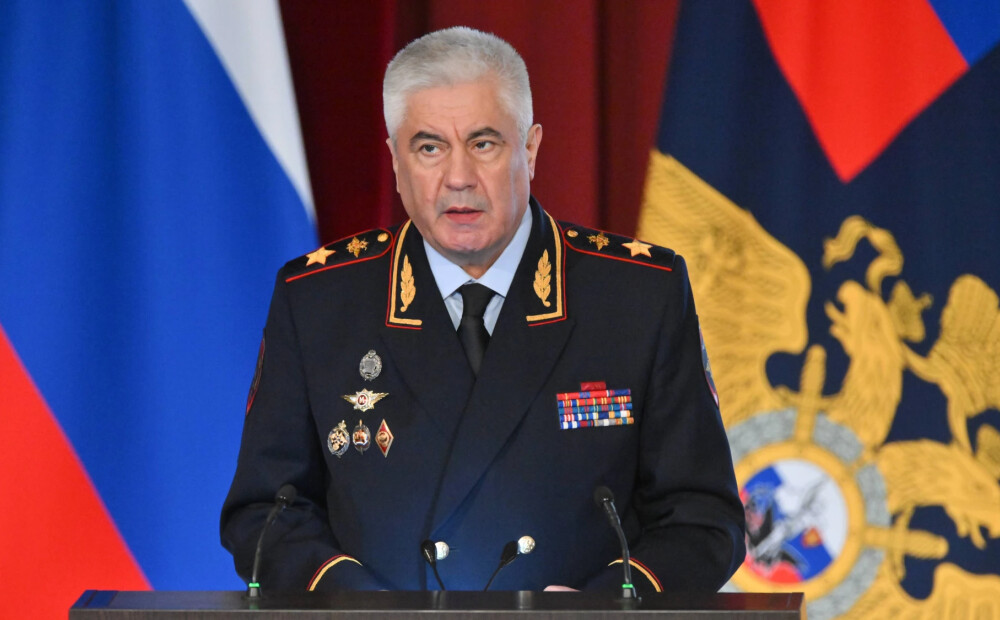 Krievija izsludina meklēšanā uzreiz četrus bijušos Ukrainas aizsardzības ministrus