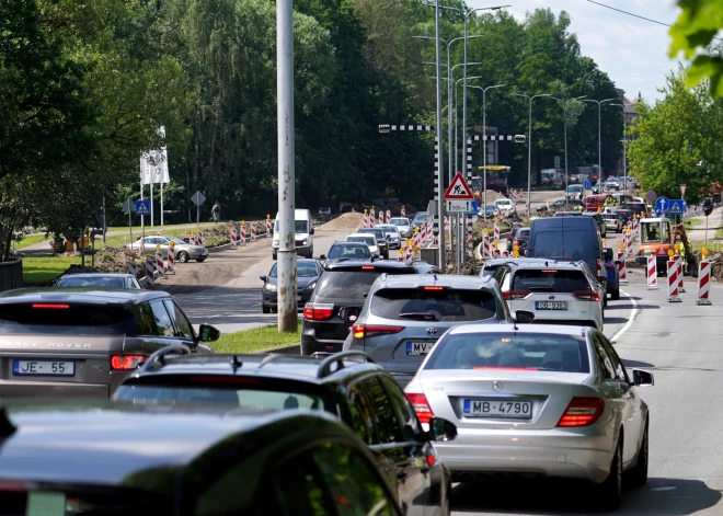 На въезде в Ригу из-за строительных работ появится еще одна пробка