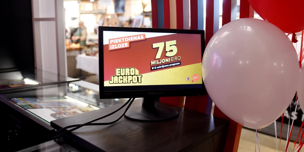 Житель Латвии выиграл более 400 тысяч евро в лотерее Eurojackpot.