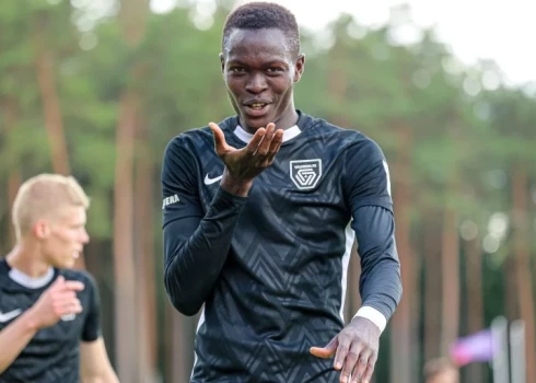 Aliuns Ndojs Valmierā spēlēja četrus gadus.