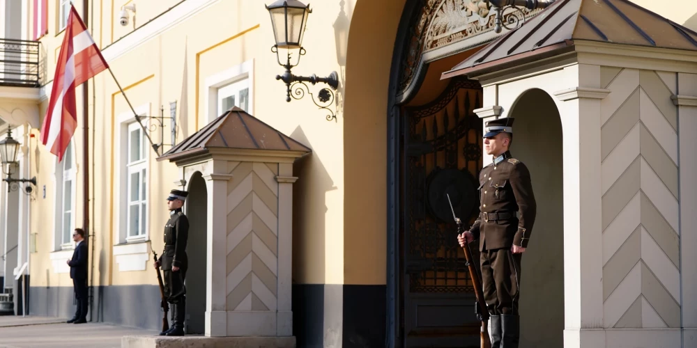Izraēlas prezidenta sagaidīšanas laikā pie Rīgas pils notiks protests. 