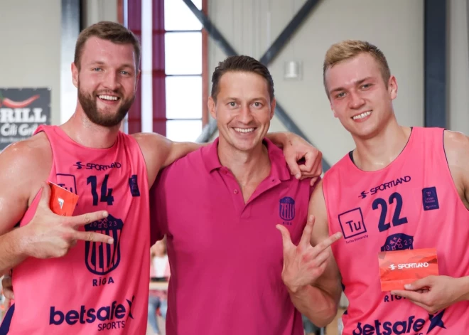 Zigmārs Raimo un Francis Lācis vairs nespēlēs "Rīgas zeļļos"