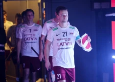 Latvijas florbola izlase ar zaudējumu sāk Pasaules spēles 