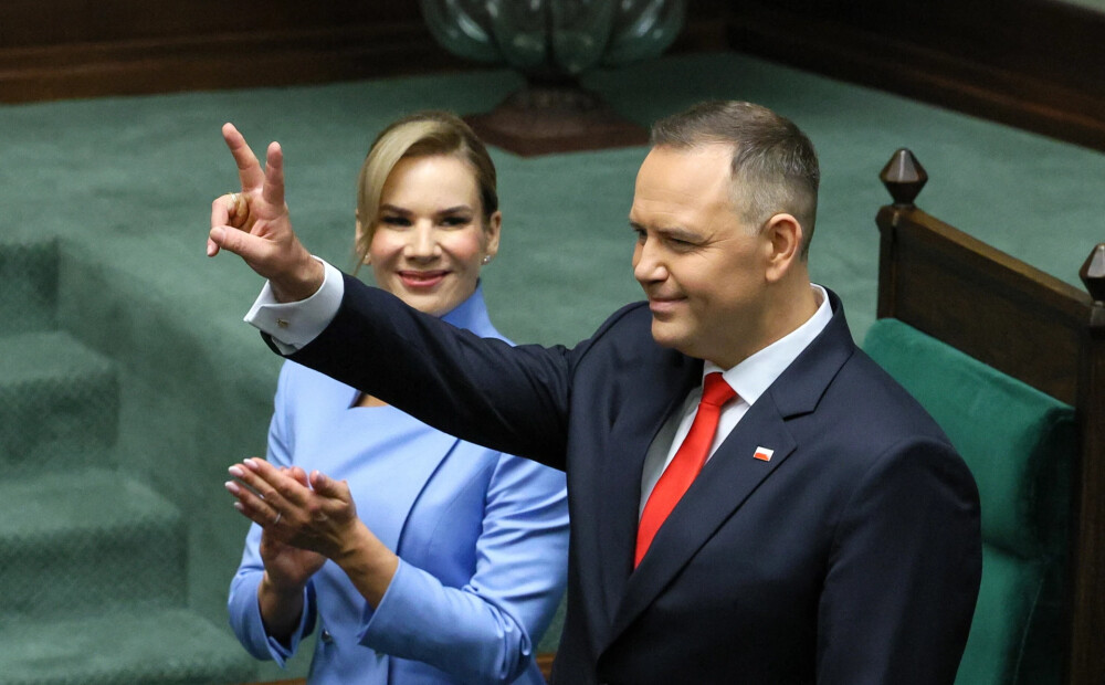 Polijā amatā stājas jaunais prezidents Karols Navrockis