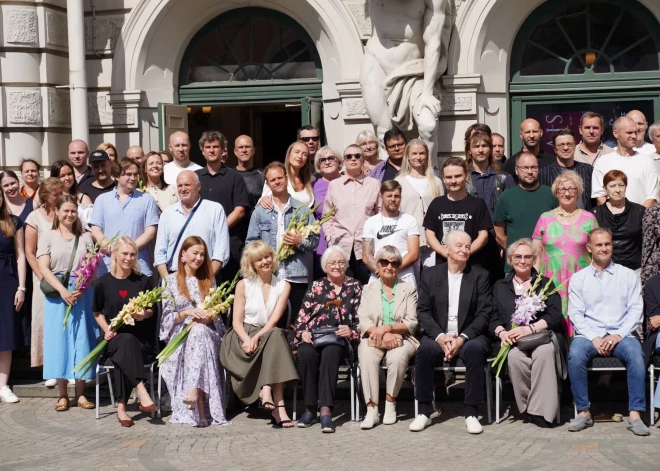 Latvijas Nacionālais teātris atklāj 107. sezonu (foto: Mārtiņš Ziders)