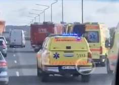ВИДЕО: серьезная авария на Южном мосту - на месте работают спасатели и медики