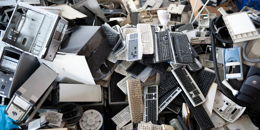 Elektroniskos atkritumus iespējams nodot no 11. līdz 20. augustam katru darba dienu no plkst. 14.00 līdz 18.00 SIA “3R” atkritumu šķirošanas laukumā Atlasa ielā 4.