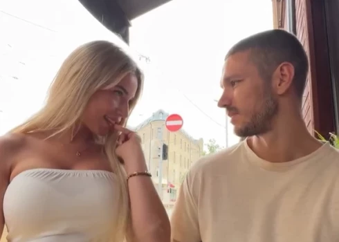 Intrisha vairs nav brīva sieviete.