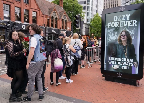 Ozija Osborna bēres Birmingemā (foto: Scanpix / AP)