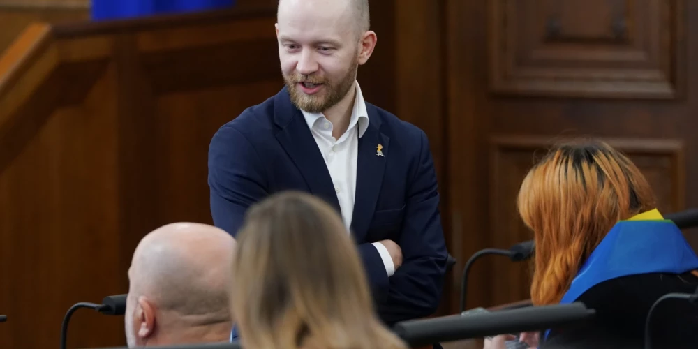 "Progresīvo" Saeimas frakcijas vadītājs Andris Šuvajevs