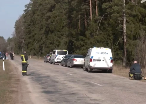В середине апреля в лесу недалеко от Кестерциемса был найден обгоревший человеческий труп, завернутый в одеяла. 