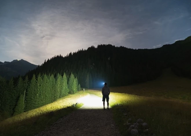 Сегодня вечером при свете фонариков жители Лимбажи пойдут единым фронтом на борьбу с опасным вредителем