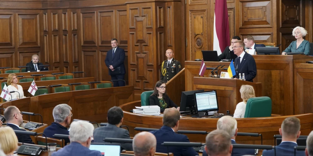 Saeimā par 321 510 eiro uzstādīs jaunu konferenču sistēmu. 