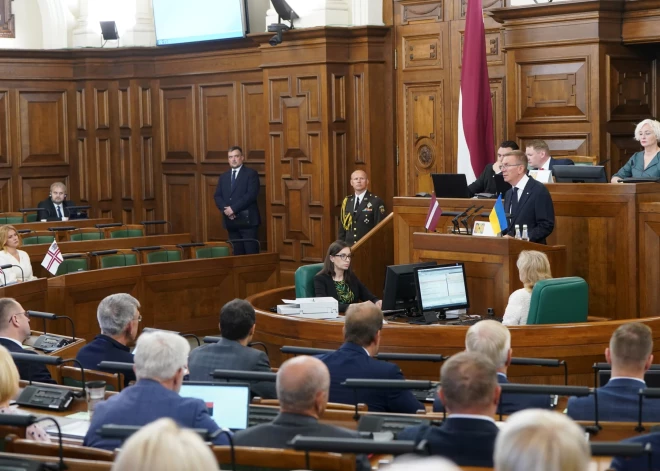 Saeimā par vairāk nekā 300 tūkstošiem eiro uzstādīs jaunu konferenču sistēmu