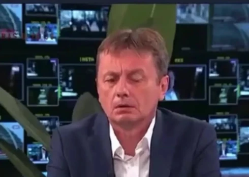 Во время беседы речь 52-летнего Дарко Глишича внезапно стала несвязной, потом он потерял сознание.