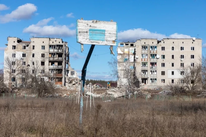 Город Изюм находится недалеко от фронта.
