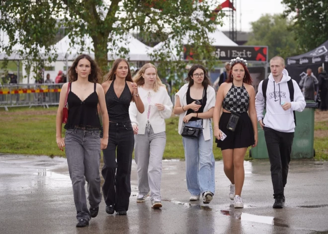Sākas Positivus.