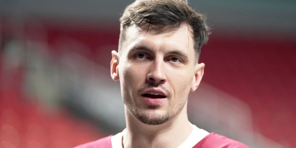 Latvijas vīriešu basketbola izlases spēlētājs Rodions Kurucs.