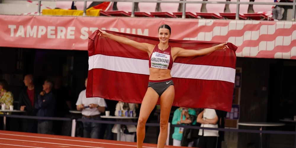 Adriana Krūzmane.
