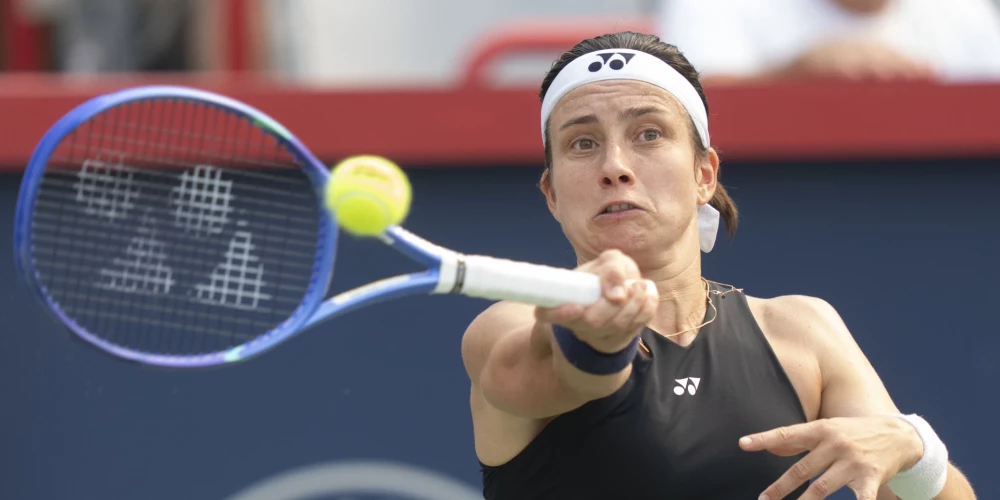 Anastasija Sevastova turpina labi spēlēt uz cietā seguma kortiem. 
