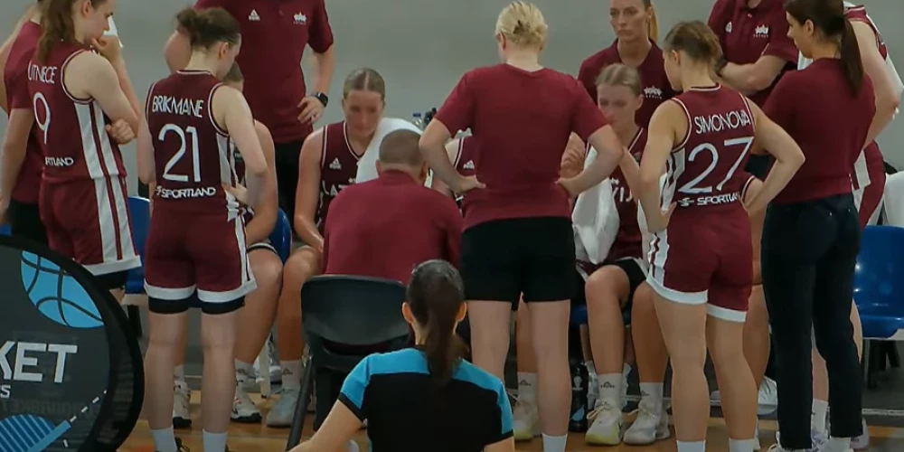 Latvijas U-20 izlases dāmas spēlē pret Vāciju (ekrānuzņēmums no video)