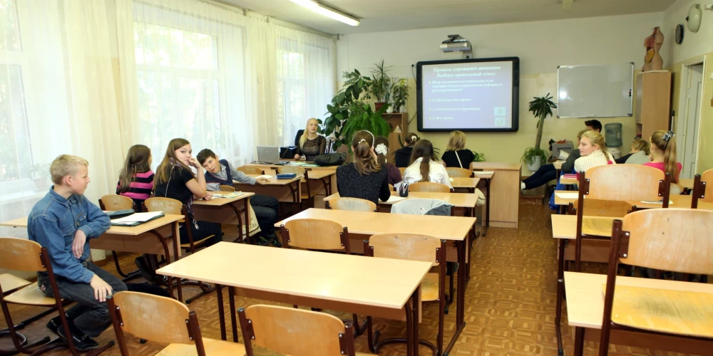 В Риге ремонтируют сотню школ и детсадов.