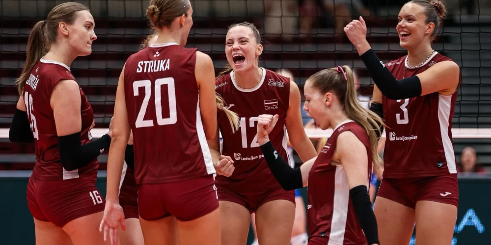 Latvijas volejbolistes ar 1-3 (25:20, 20:25, 23:25, 19:25) piekāpās Melnkalnei.