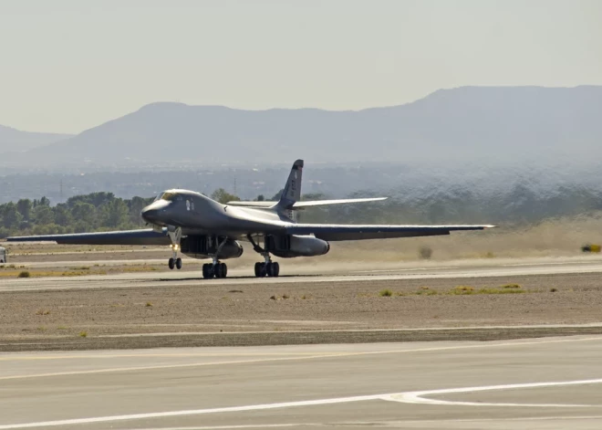 Реагируя на планы РФ, США перебросили стратегические бомбардировщики поближе к странам Балтии