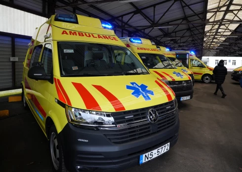 Neatliekamās medicīniskās palīdzības dienesta automašīnas./Ilustratīvs attēls.