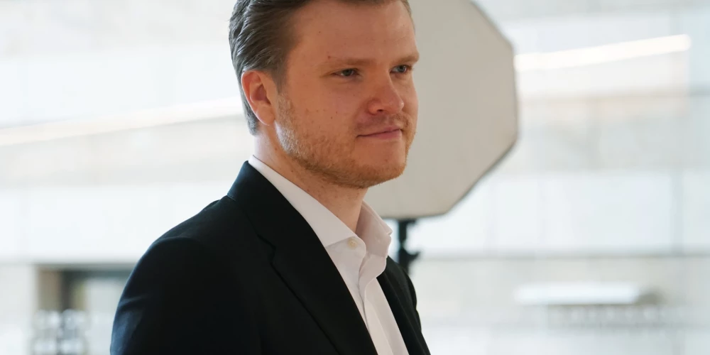 Edvards Šlesers ievēlēts par Rīgas domes frakcijas “Latvija pirmā vietā” priekšsēdētāju.