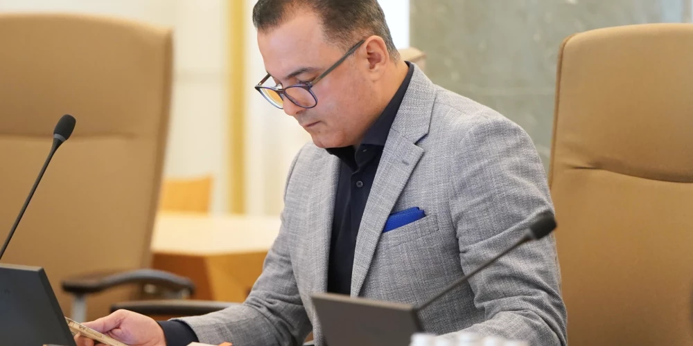 Veselības ministrs Hosams Abu Meri.
