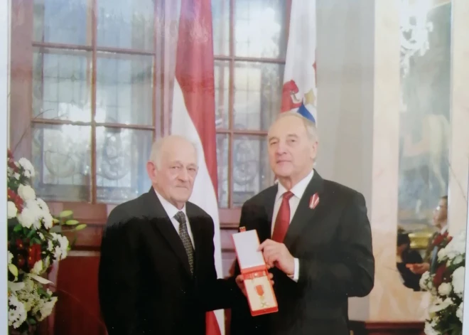 Mūžībā devies izcilais ārsts Juris Reinbahs