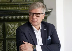 Нил Ушаков: "Мир на Кавказе - отличная новость, но глобальная роль ЕС сокращается"
