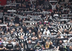 "Partizan" par līdzjutēju plakātu un saukļiem jāmaksā gandrīz 100 000 eiro sods