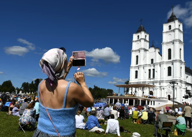 Aglonā  Vissvētākās Jaunavas Marijas svētkos notiks svētā Meinarda piemiņas dievkalpojums