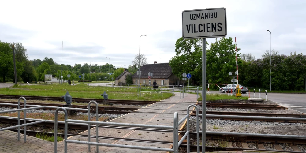 Sliedes pie dzelzceļa stacijas "Tukums I".