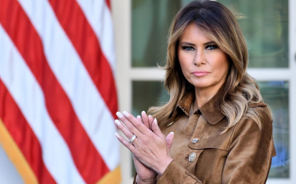 Melānija Trampa pieprasa vienu miljardu Džo Baidena dēlam par apmelojošiem izteikumiem