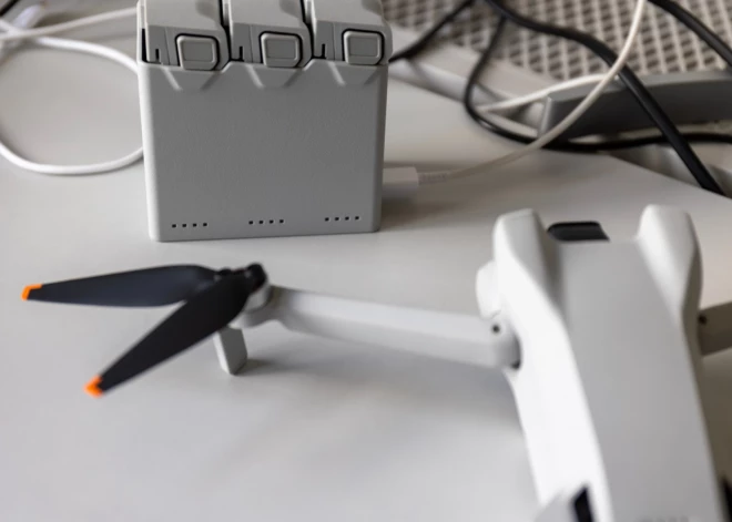 Дрон стал причиной пожара в отеле в Таллине