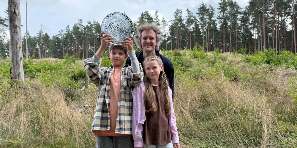 Top jauna pašmāju piedzīvojumu filma.