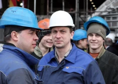 Безработица в Латвии упала до 6,7%; мужчины работают активнее женщин