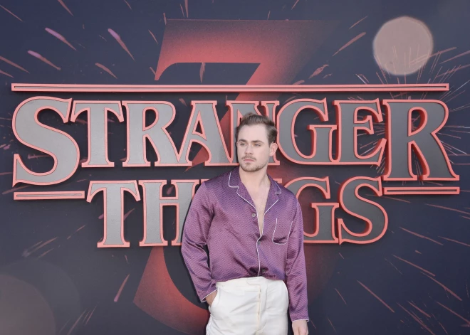 "Cerams, ka spēšu samaksāt īri," - seriāla "Stranger Things" zvaigzne Montgomerijs par to, kāpēc pazudis no Holivudas slavas zenīta
