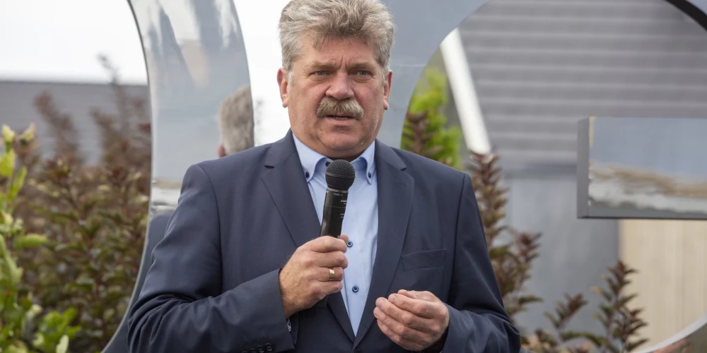 Андрей Энце.