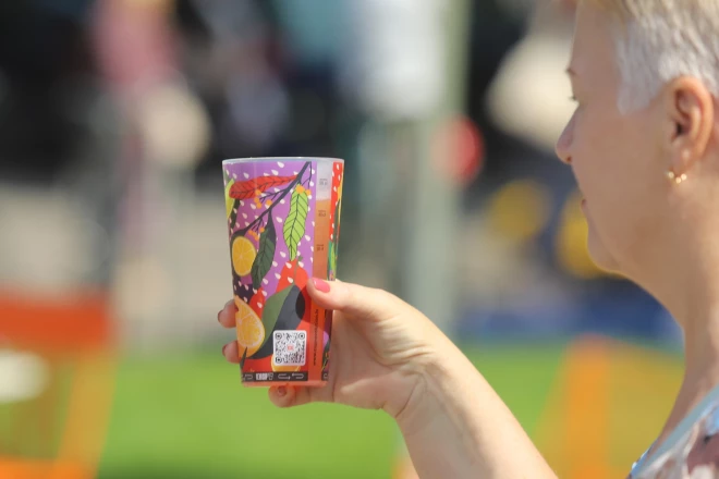 Šovasar teju visu Latvijas lielāko brīvdabas pasākumu un festivālu apmeklētāji tiek pieradināti pie jaunas depozīta glāžu sistēmas.