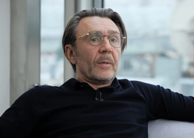 Шнуров поддержал решение суда о запрете в РФ его собственных песен