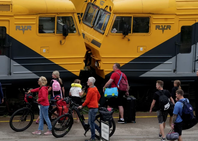 PTAC: dodoties atpūtā uz pludmali, neaizmirsti reģistrēt biļeti "Vivi" vilcienā