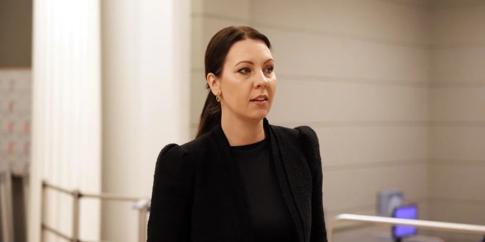 Bijusī izglītības un zinātnes ministre Anita Muižniece ("Latvijas attīstībai") no septembra atstās darbu Rīgas Stradiņa universitātes sastāvā iekļautajā Latvijas Sporta pedagoģijas akadēmijā. 